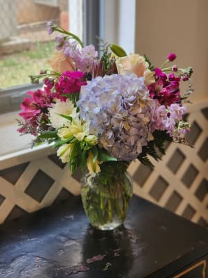 Soft and Subtle Mix Flower Bouquet