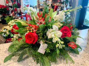 Holiday Arrangement Flower Bouquet