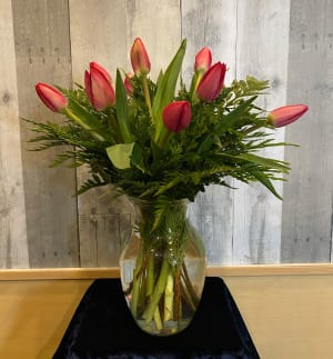 Christmas Tulips Flower Bouquet