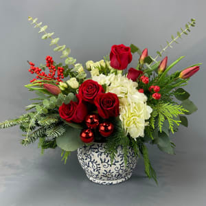 Blue Willow Christmas Flower Bouquet