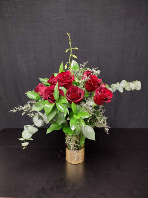 RED ROSE GOLD DIPPED Flower Bouquet