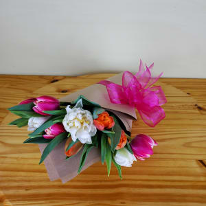 Double-Blooming Tulip Loose Wrap Flower Bouquet