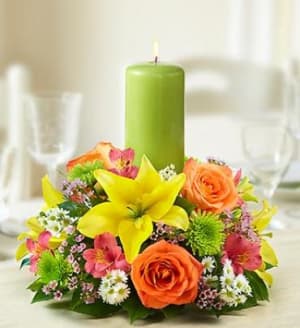 Fields of Europe Centerpiece with Pillar Flower Bouquet