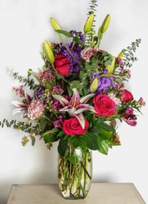 Exquisite Elegance Flower Bouquet