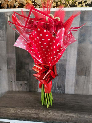 A Passionate Gift Flower Bouquet