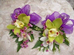 Sunday Wristlett Corsage Flower Bouquet