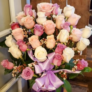 36 Long Stemmed Pastel Roses, 36 Roses Vased and Adorned Flower Bouquet