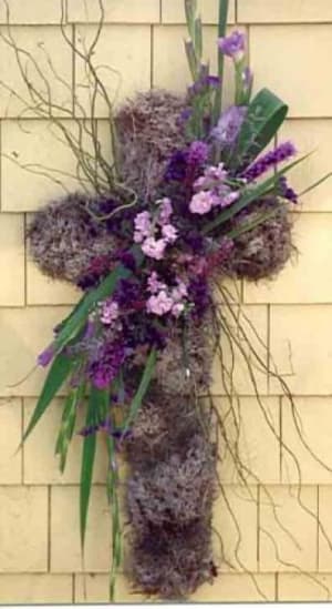 Natural Cross with purple tones Flower Bouquet