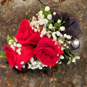 Red Rose Wristlet Corsage Flower Bouquet