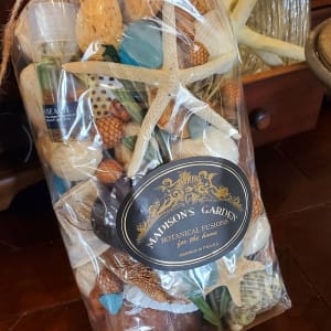 Madison's Garden Botanical Fusions BEACH Potpourri 14oz Flower Bouquet