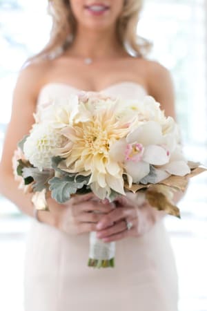 Ivory & Peach Flower Bouquet