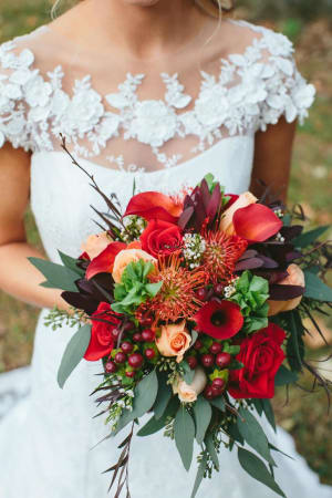 Fall Calla Lilies and Eucalyptus Flower Bouquet