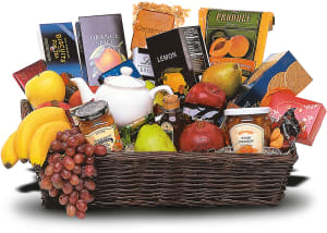 Grande Gourmet Fruit Basket Flower Arrangement Grande Gourmet Fruit Basket Flower Bouquet