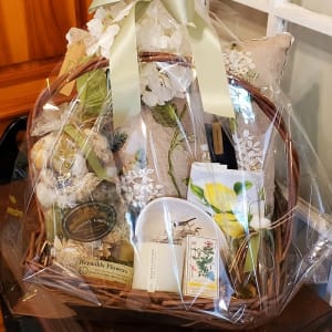 Verbena Gift Basket Flower Bouquet