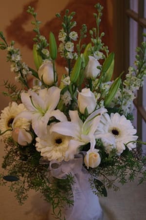 Winter White Vase Flower Bouquet