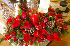 Holiday Hurricane Bouquet Flower Arrangement Holiday Hurricane Bouquet Flower Bouquet