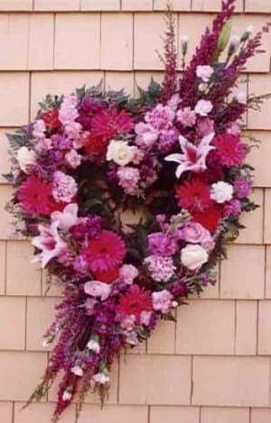 FLORAL HEART with HEATHER Flower Bouquet