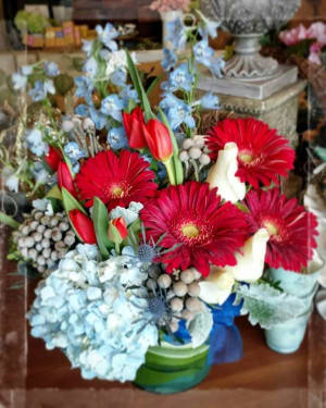 Patriotic Beauty Flower Bouquet