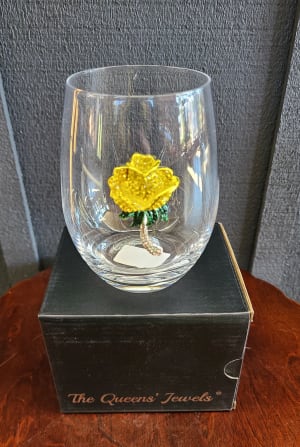 Queen's Jewels Yellow Rose Flower Bouquet