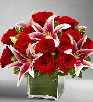 Stargazer Rose Cubed Delight Flower Bouquet