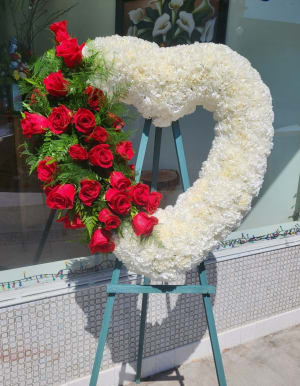 White Open Heart Flower Bouquet