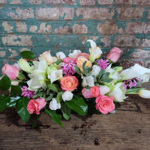 Peachey Cream Flower Bouquet