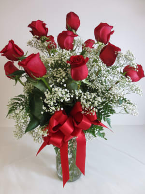 18 red roses arranged Flower Bouquet