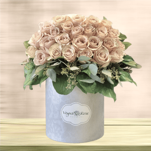 BLUSH ROSES IN ANY BOX Flower Bouquet