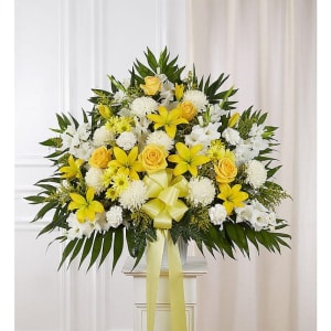 Heartfelt Tribute EBF-221 Flower Bouquet