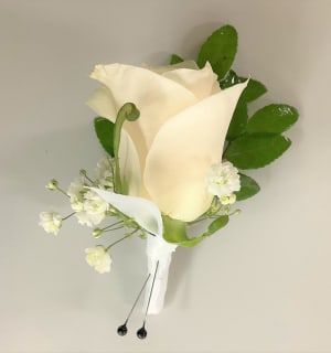 Traditional Single Rose Boutonierre Flower Bouquet