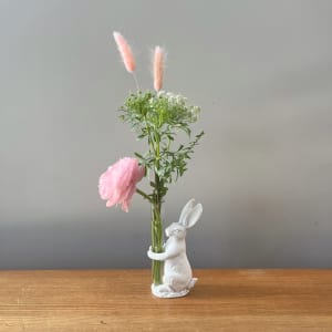 Bunny Budvase Flower Bouquet