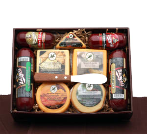 Signature Reserve Meat & Cheese Gift Box Flower Bouquet