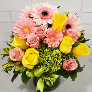 Fashionista Blooms Flower Bouquet