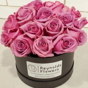 Lavender Rose Hat Box (18 Compact Lavender Roses) Flower Bouquet