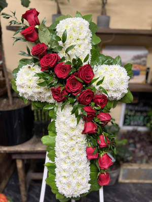 30" Cross with Roses Flower Bouquet