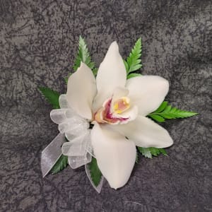 Corsage - CBC34 Flower Bouquet