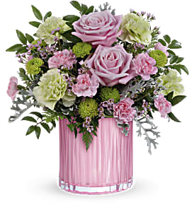 Teleflora's Sparkling Rose Bq. Flower Bouquet