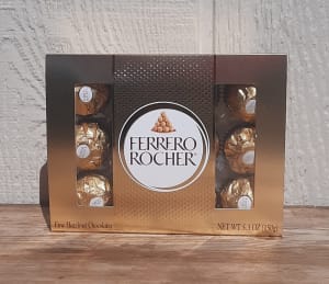 Ferrero Rocher Fine Hazelnut Chocolates Flower Bouquet