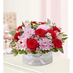 Euro Hatbox Flower Bouquet