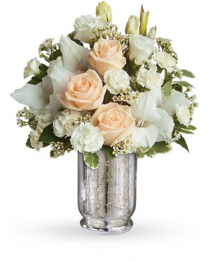 Teleflora's Recipe for Romance Flower Bouquet