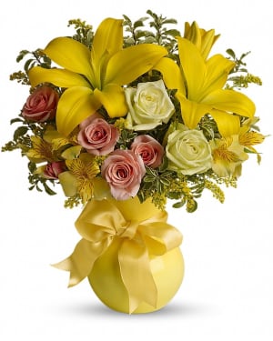 Teleflora's Sunny Smiles Flower Bouquet