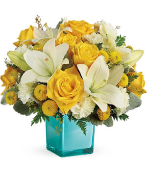 Teleflora's Golden Laughter Bouquet Flower Bouquet