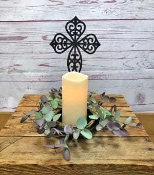 Metal Candle Holder With Silk (Artificial) Wreath Flower Bouquet