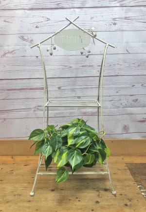 Welcome Metal Plant Stand Flower Bouquet