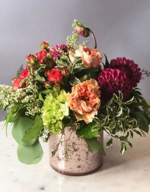 Best Seasonal flowers Flower Bouquet