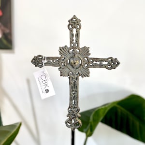 Metal Cross Garden Stake C Flower Bouquet