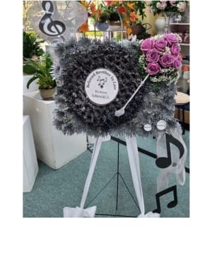 Record Player Standing Spray Flower Bouquet