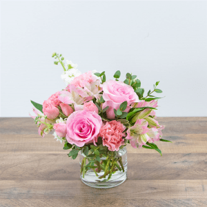 Parisian Wanderer Petite Flower Arrangement Parisian Wanderer Petite Flower Bouquet