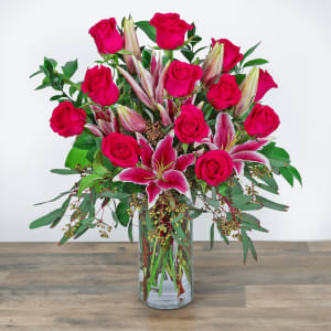 Unforgettable Beauty Flower Arrangement Unforgettable Beauty Flower Bouquet