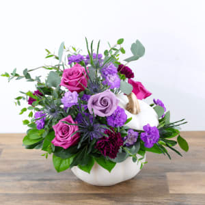 Pumpkin in Magenta Flower Arrangement Pumpkin in Magenta Flower Bouquet